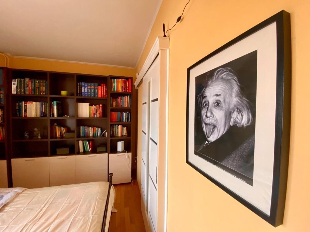 Einstein'S Apartment Aten Exteriör bild